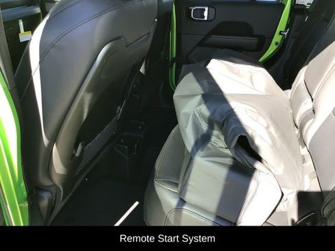 New 2025 Jeep Gladiator Sport w/ Premium Package image 35