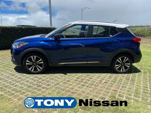 Used 2018 Nissan Kicks SR FWD image 22