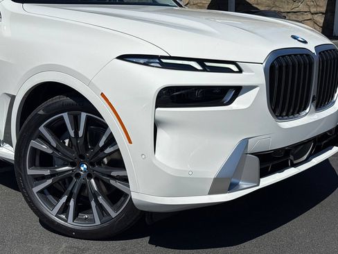New 2026 BMW X7 xDrive40i AWD/4WD image 6