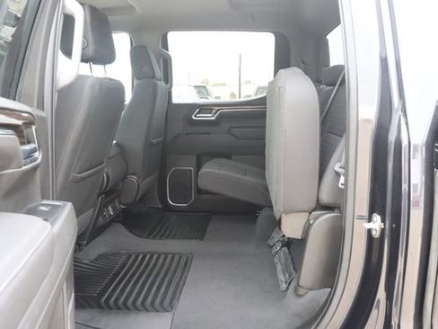 Used 2023 Chevrolet Silverado 1500 LT image 19