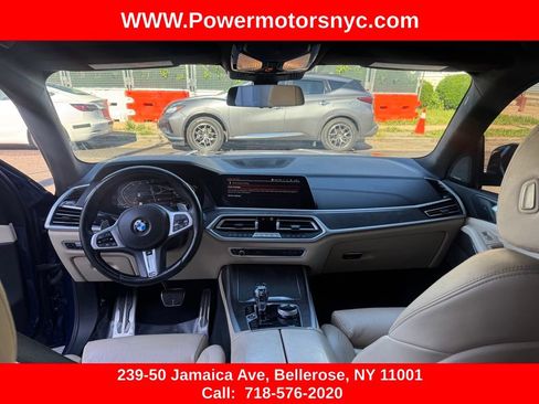 Used 2021 BMW X7 xDrive40i w/ M Sport Package AWD/4WD image 37
