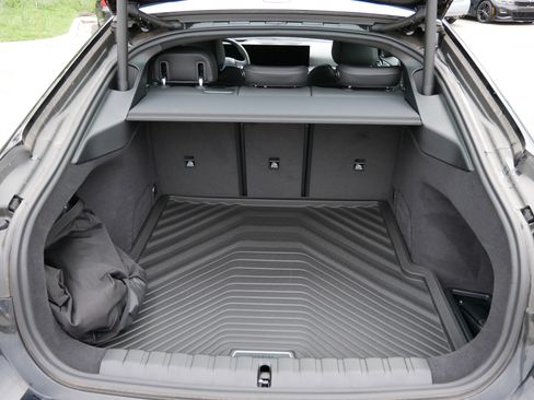 New 2024 BMW i4 eDrive40 w/ Premium Package image 5