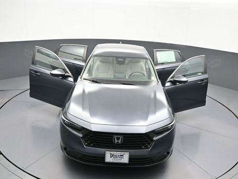 Used 2023 Honda Accord LX image 45