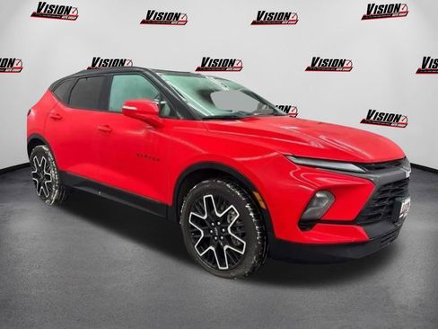 Used 2023 Chevrolet Blazer RS w/ Driver Confidence II Package image 3