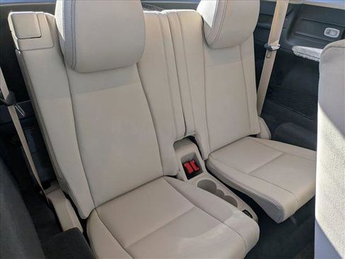 Used 2020 Mercedes-Benz GLE 350 4MATIC image 22