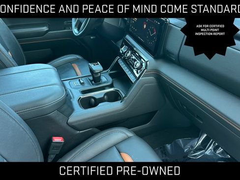Certified 2025 GMC Sierra 1500 AT4 w/ Technology Package AWD/4WD image 19