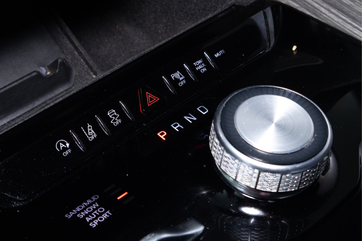 Used 2023 Jeep Wagoneer Series II AWD/4WD image 15