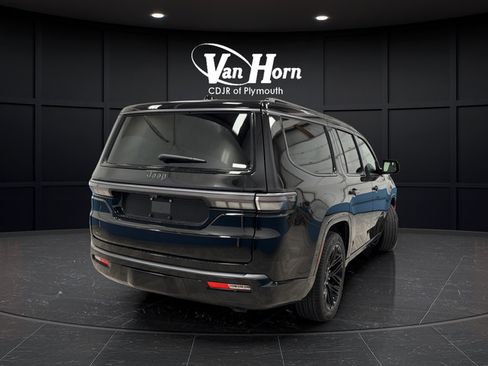 New 2026 Jeep Grand Wagoneer Limited AWD/4WD image 7