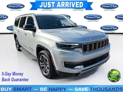 Used 2024 Jeep Wagoneer L Series II RWD image 1