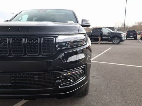 New 2025 Jeep Wagoneer Series II w/ Convenience Group I image 44