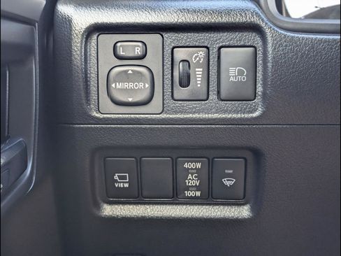 Used 2024 Toyota 4Runner Limited AWD/4WD image 25