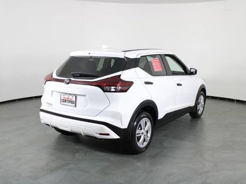 Certified 2024 Nissan Kicks S image 16
