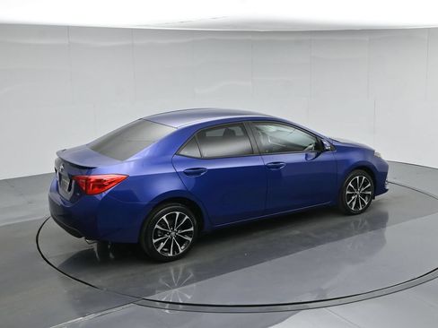 Used 2017 Toyota Corolla SE w/ Carpet Mat Package (TMS) FWD image 39