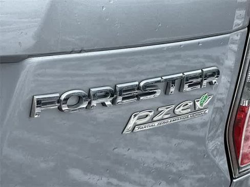 Used 2015 Subaru Forester 2.5i Touring w/ Eyesight & Navigation System image 19