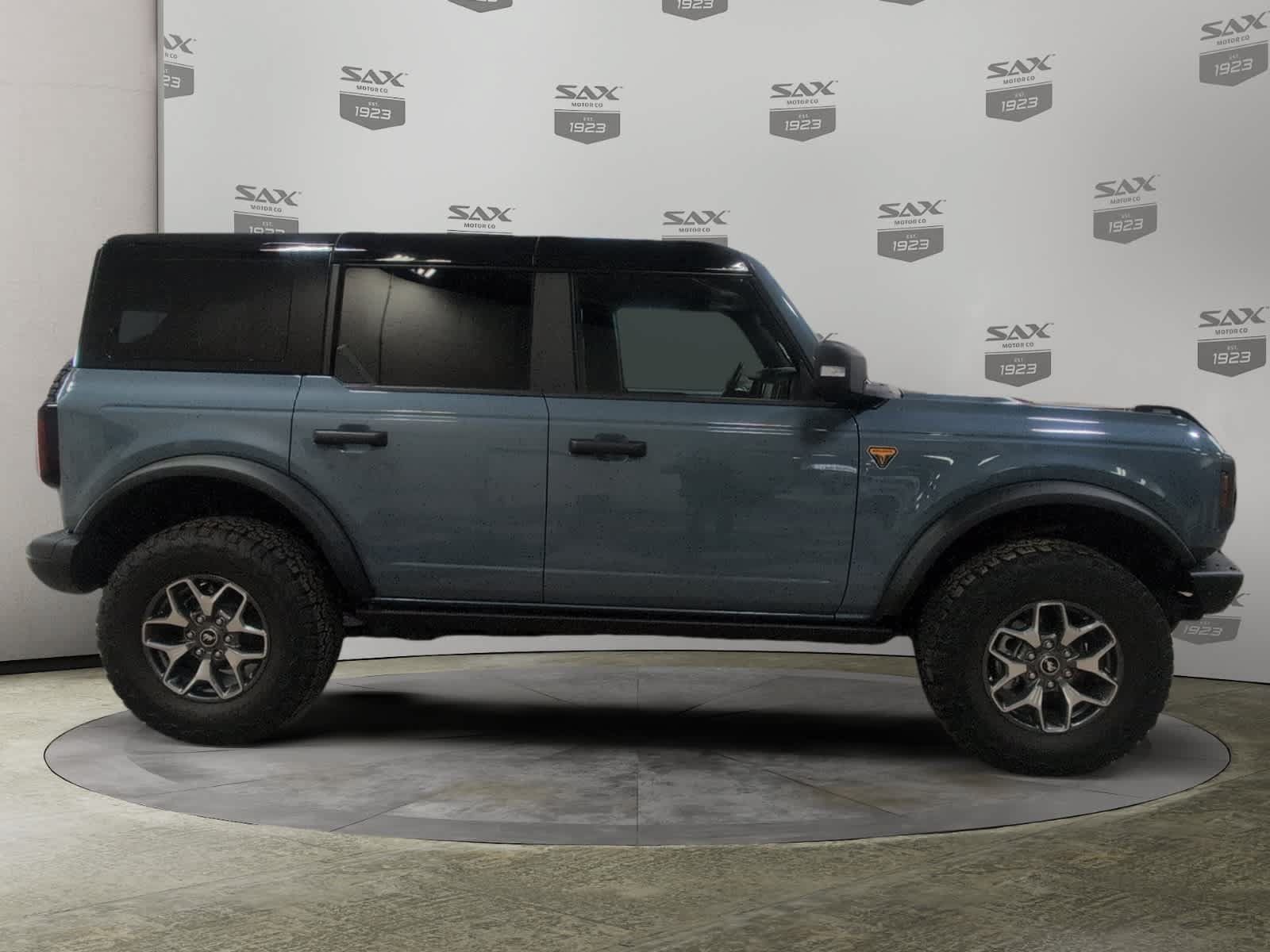 Used 2024 Ford Bronco Badlands AWD/4WD image 6