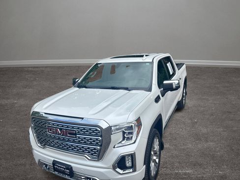 Used 2022 GMC Sierra 1500 Denali w/ Denali Premium Package image 14