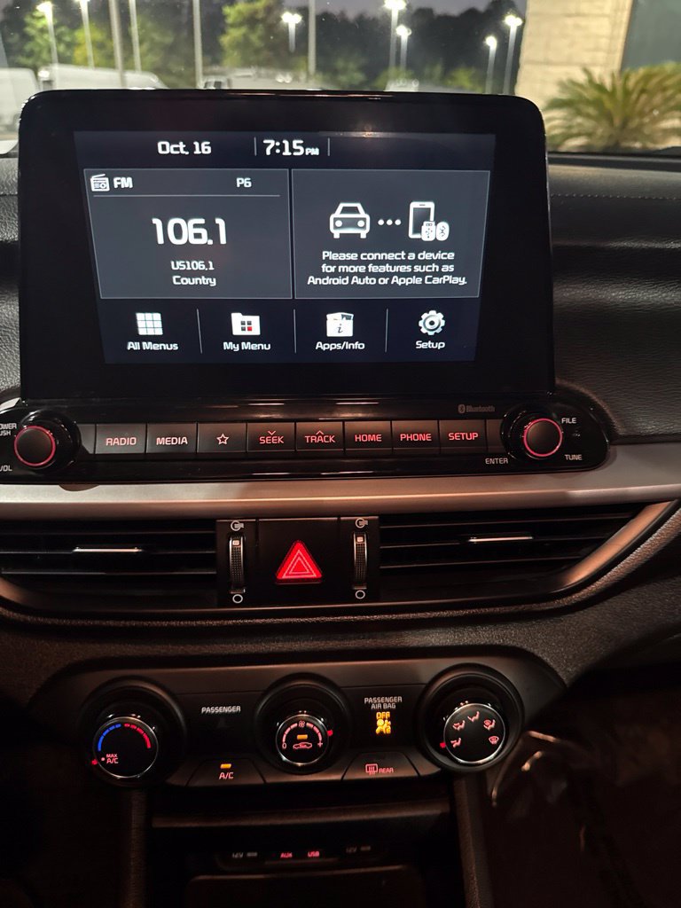 Used 2021 Kia Forte LXS FWD image 21