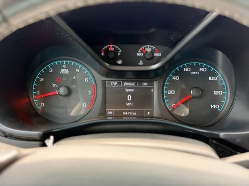 Used 2015 Chevrolet Colorado Z71 AWD/4WD image 9