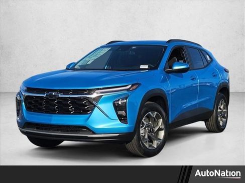 New 2026 Chevrolet Trax LT w/ Driver Confidence Package image 1