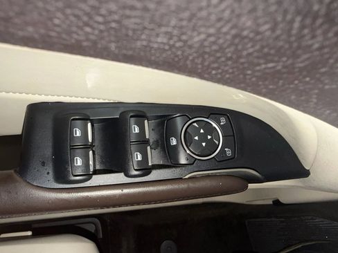 Used 2017 Lincoln MKC Premiere image 24