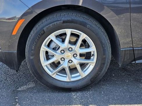 Used 2022 Chevrolet Equinox LT image 12