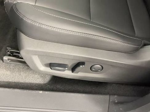 New 2025 Nissan Murano SV FWD image 31