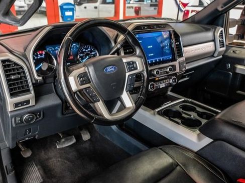 Used 2022 Ford F350 Lariat w/ Lariat Value Package image 5