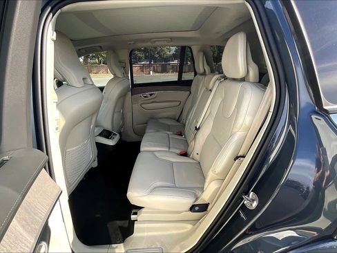 New 2026 Volvo XC90 B6 Ultra w/ Protection Package image 12