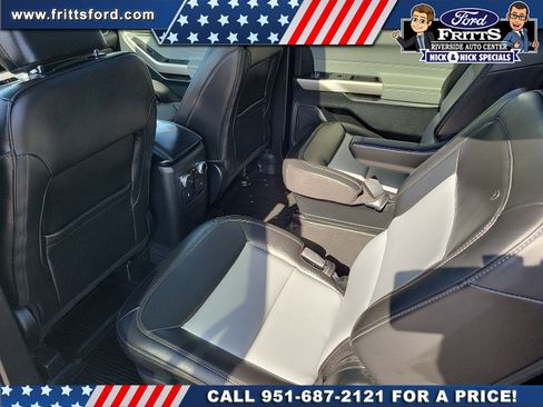Certified 2023 Ford Explorer XLT w/ Equipment Group 202A RWD image 15