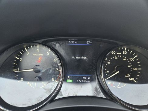 Used 2020 Nissan Rogue S w/ Special Edition Package FWD image 25