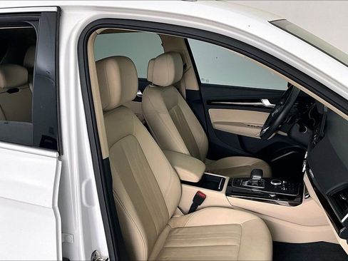 Used 2019 Audi Q5 2.0T Premium image 10