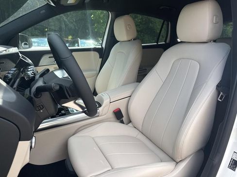 Used 2026 Mercedes-Benz GLA 250 4MATIC image 12