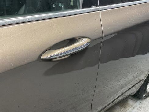 Used 2019 Buick Envision Essence image 4