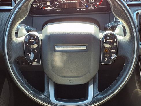 Used 2020 Land Rover Range Rover Velar R-Dynamic S image 17