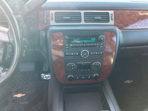 Used 2012 Chevrolet Avalanche LT w/ All-Star Edition image 9