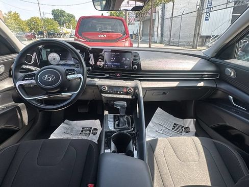 Used 2021 Hyundai Elantra SEL w/ Convenience Package FWD image 27