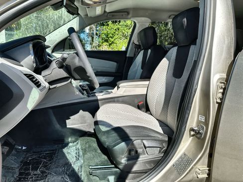 Used 2013 GMC Terrain SLE w/ LPO, Chrome Package image 10