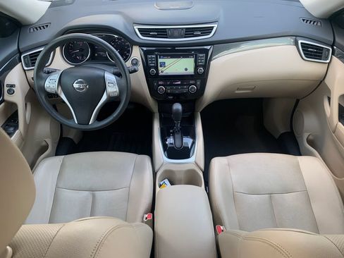 Used 2016 Nissan Rogue SL w/ SL Premium Package FWD image 15