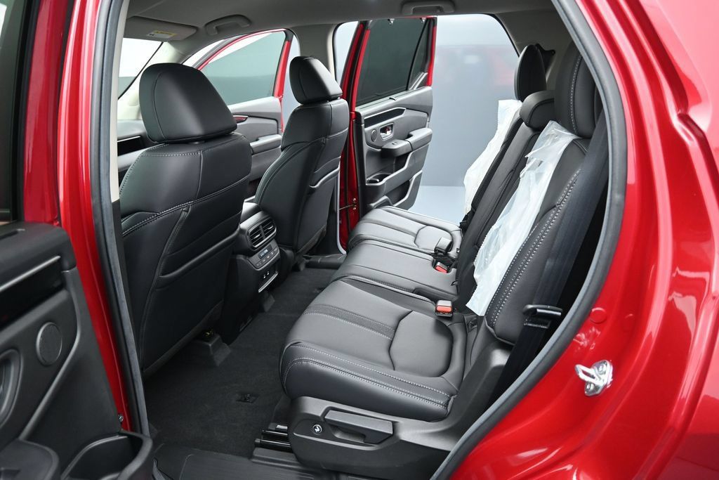Used 2026 Honda Pilot EX-L image 16
