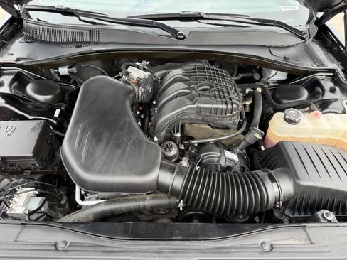 Used 2023 Chrysler 300 Touring L w/ Comfort Group image 31