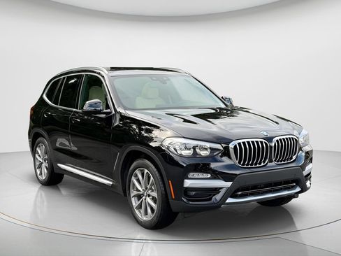 Used 2019 BMW X3 xDrive30i w/ Driving Assistance Package AWD/4WD image 3