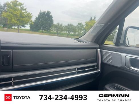 Used 2024 Hyundai Santa Fe Limited FWD image 21