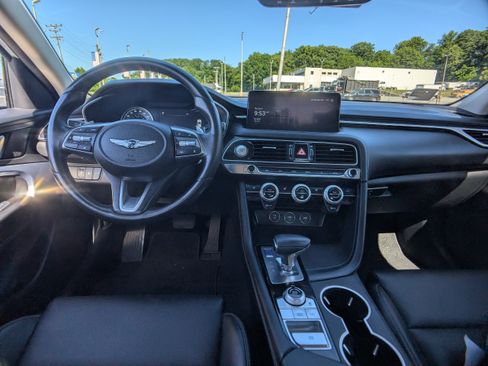 Used 2023 Genesis G70 2.0T AWD/4WD image 16