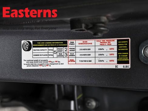 Used 2023 Nissan Sentra SR w/ SR Premium Package FWD image 35