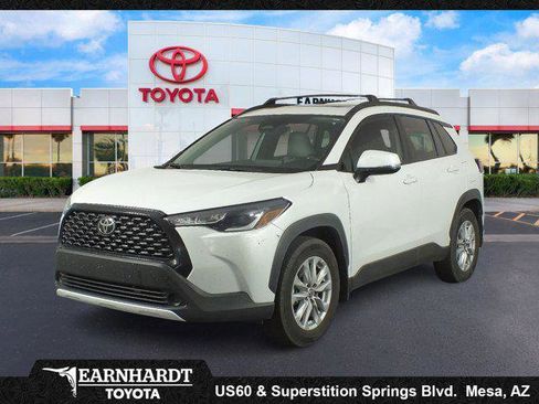 Certified 2023 Toyota Corolla Cross LE w/ Moonroof Package AWD/4WD image 1