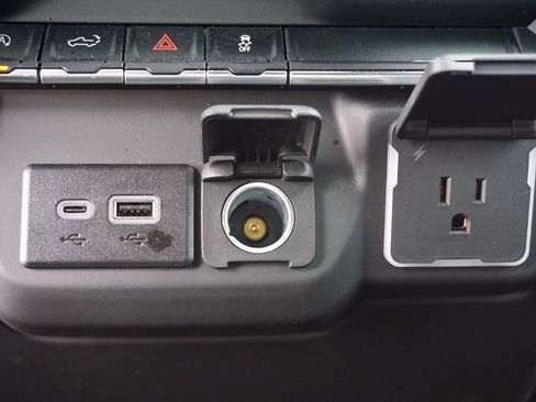 New 2025 Chevrolet Silverado 1500 Custom image 28