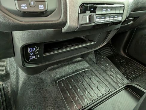 New 2025 RAM 3500 Tradesman w/ Chrome Appearance Group image 20