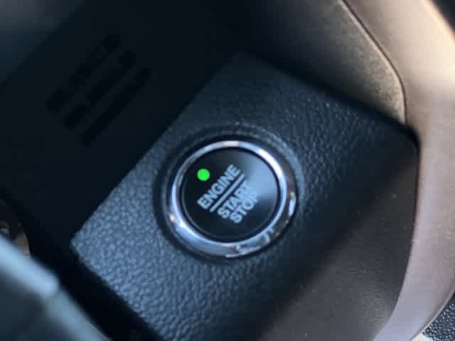 Used 2021 Ford Expedition Limited RWD image 28