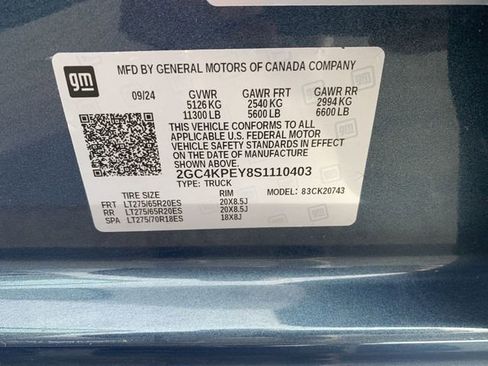 Used 2025 Chevrolet Silverado 2500 LTZ w/ LTZ Premium Package image 34