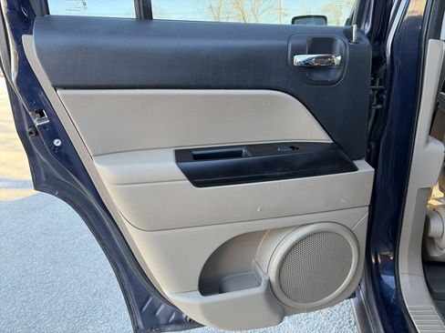 Used 2014 Jeep Patriot High Altitude image 8